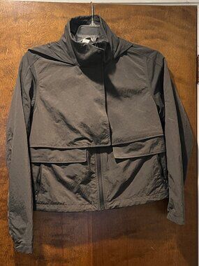 Lululemon Always Effortless Jacket in Sold Out Slate Brown Color Size 6